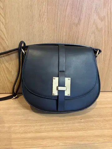 MARCO BIANCHINI (마르코 비안치니) 숄더백