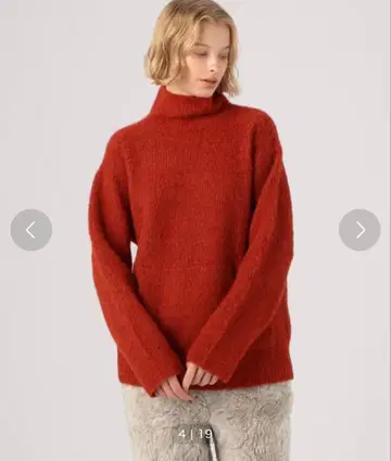 오렌지 하이넥 니트 스웨터 S 사이즈