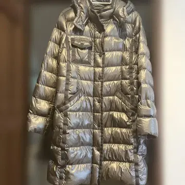 멜베이유 벤트 실버 다운 코트