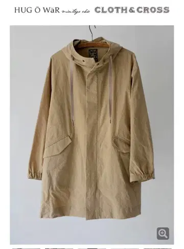 HUG O WaR 후드 부착 베이지 코트