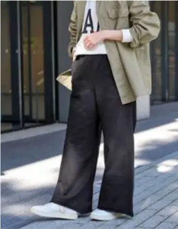 spick and span 스픽 앤 스팬 스웨트 팬츠 블랙 38