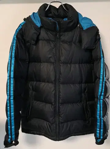 유니클로 프리미엄 다운 자켓 육후 암라인 XS