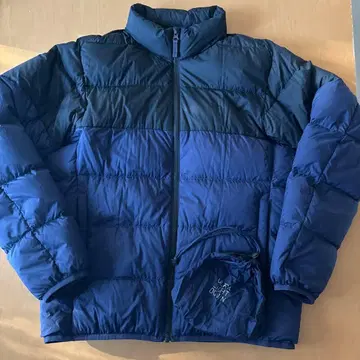 UNIQLO 울트라 라이트 다운 네이비 다운 자켓