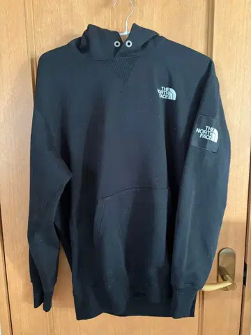 THE NORTH FACE 블랙 후드티