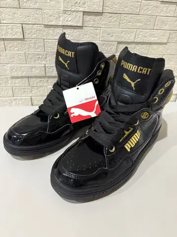 컨디션 최상 택 포함 PUMA 23cm 블랙 하이컷 스니커즈