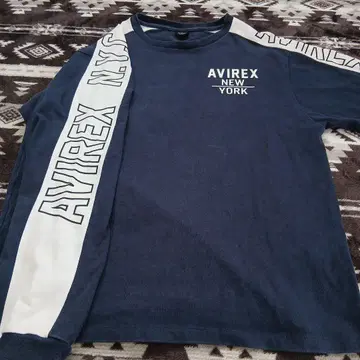 AVIREX 네이비 긴팔 티셔츠