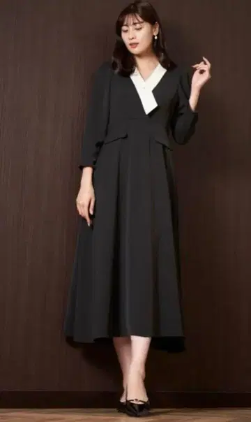 herliptomChant illy Midi Dress