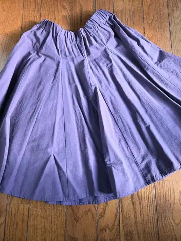 퍼플 풍성한 플레어 스커트