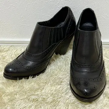 [ 새상품급 ] 라보키고시 웍스 부티 사이드 고어 메달리온 y2k 가죽