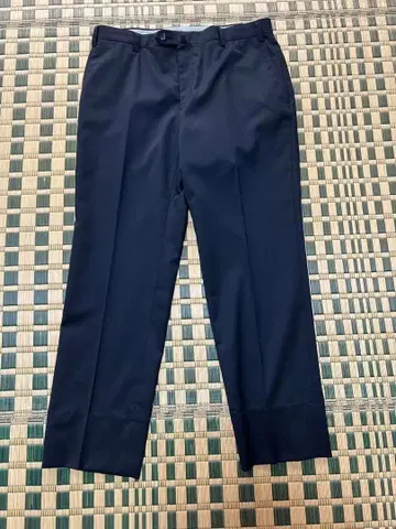 남성용 슬랙스 아오야마 person's