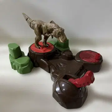 아니아 쥬라기 월드 걷어차라! 최강 T-렉스