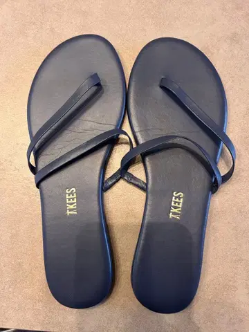 TKEES 네이비 플랫 샌들 38 24.5