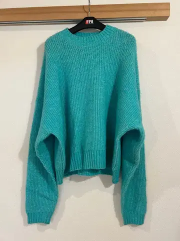 ZARA 니트 스웨터 에메랄드 그린 오버 사이즈 한국