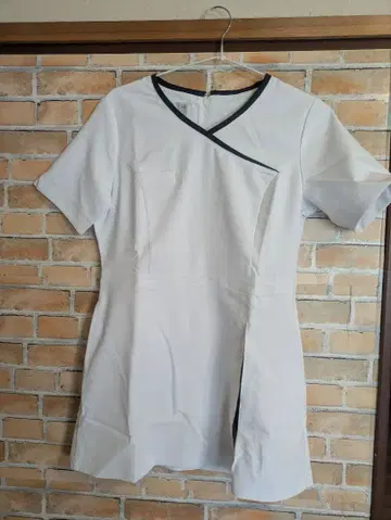 앙파미에 흰 옷 2장/블랙 팬츠 세트 LL 사이즈