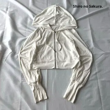 시로노 사쿠라 UV 컷 후드티 화이트 S