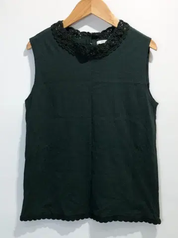 MACPHEE 옷깃 레이스 슬리브리스 티셔츠 SIZE: S 1118V