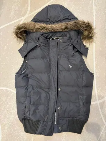 Abercrombie and Fitch 네이비 다운 베스트 L 사이즈