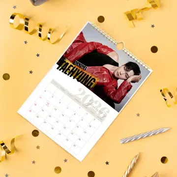 BTS 뷔 태현 2026년 벽걸이 달력 한국 굿즈