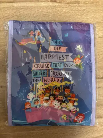 디즈니 스몰 월드 수베니어 런치 케이스