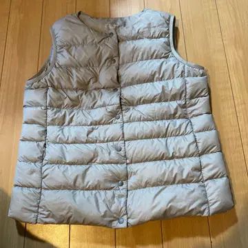 새상품급 MUJI 경량 포켓터블 다운 베스트 페더