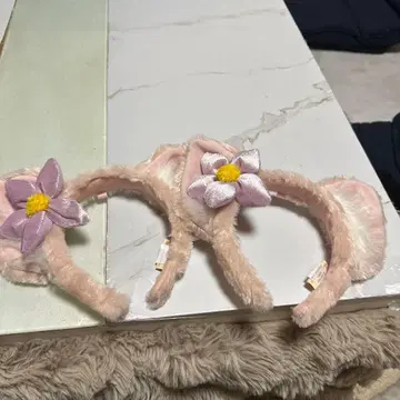 리나벨 디즈니 머리띠 꽃 포함 핑크 2개 새상품급