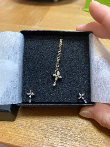 미스티 크로스 골드 목걸이 귀걸이 세트 판매 k10