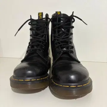 Dr. Martens 1460 8홀 부츠 24cm