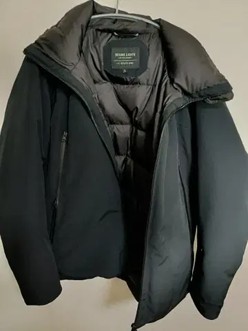 BEAMS LIGHTS 블랙 다운 자켓 L