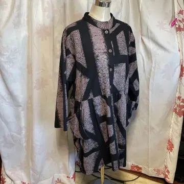 추상 패턴의 캐주얼 자켓 백 포함