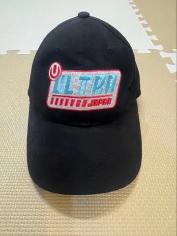 새상품급 ULTRA JAPAN 자수 로고 야구 모자