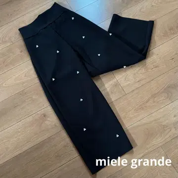 miele grande 블랙 펄 장식 팬츠 미사용 새상품