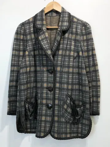 이타리야 체크 무늬 버튼 장식 밑단 슬릿 디자인 자켓 11