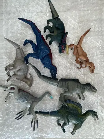 쥬라기 월드 아니아 등 공룡 묶음 판매 8체 테리지노사우루스 등