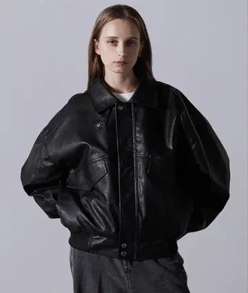 CLEL 빈티지 디자인 인조 가죽 블루종 블랙