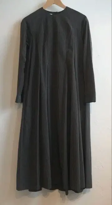 susuri 문 드레스