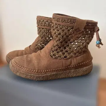 컬럼비아 숏부츠 비즈