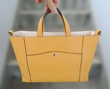 새상품 배송비 포함 27500엔 2WAY 숄더 핸드 백 소가죽 3층