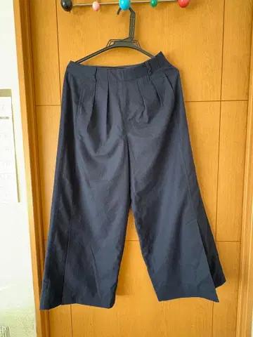 BEAMS 네이비 와이드 팬츠 M