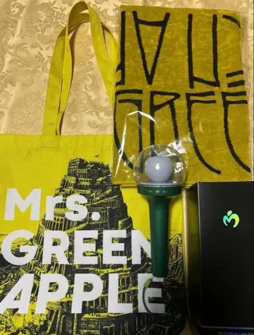 미세스 그린애플 바벨탑 토트백 타월 응원봉
