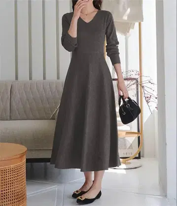 고베 레터스 핏앤플레어 니트 원피스 [E3289]