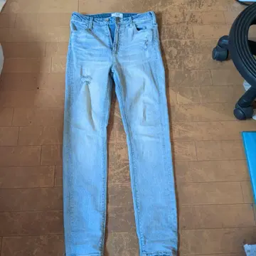 GYDA 스키니 데님 라이트 블루