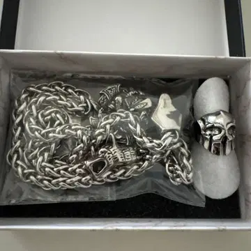 실버 드래곤 모티브 목걸이 세트