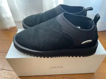 SUICOI 블랙 슬립온 38.5