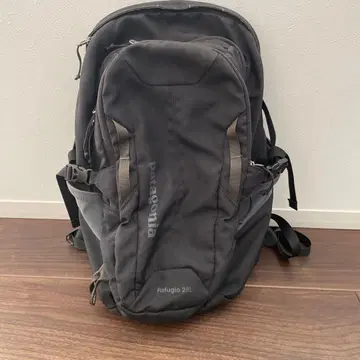 Patagonia Refugio 28L 블랙 백팩