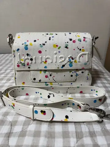 미사용 새상품 Desigual 핸드백