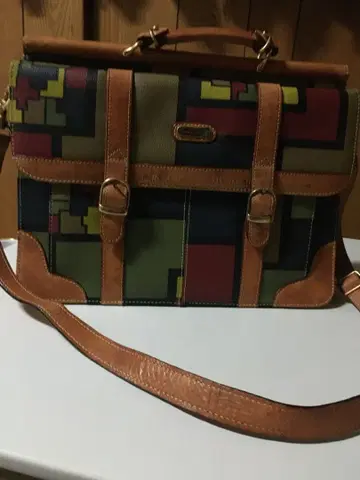 더블 피쉬 숄더백