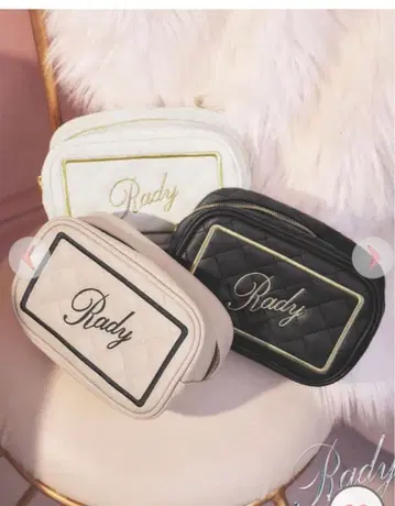 Rady 퀼팅 파우치 블랙 골드 미사용 새상품 완판템