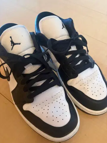 조던 스니커즈 화이트/블랙