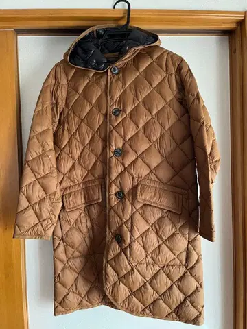 OMNES 퀼팅 다운 자켓