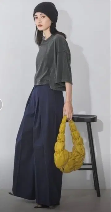 지나시스 슈퍼 배기 치노 팬츠